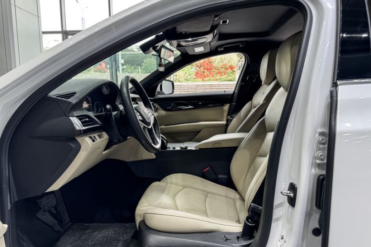 Used Cadillac CT6 2021 28T Fashion Edition Interior 2