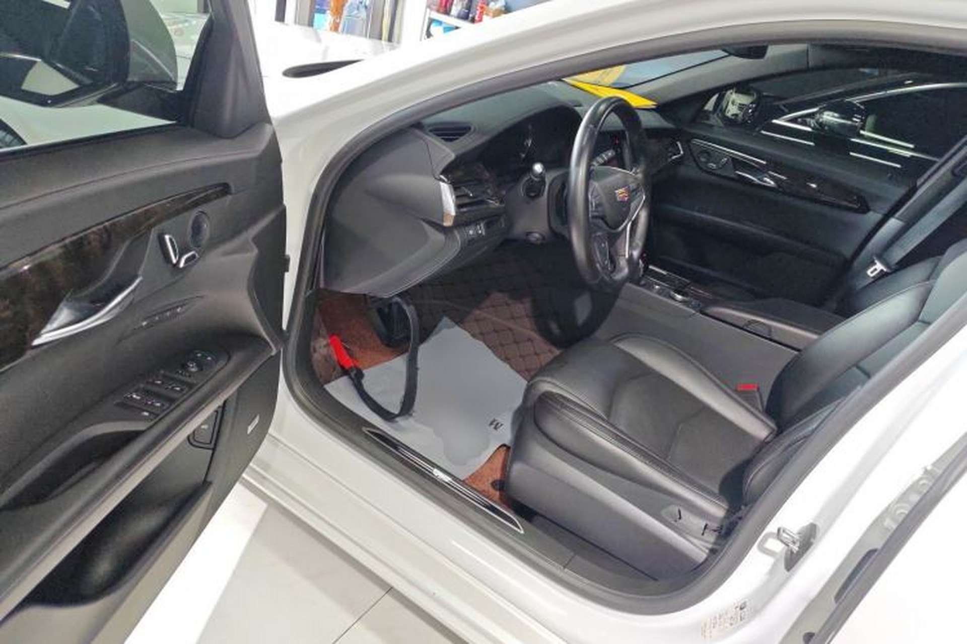 Used Cadillac CT6 2021 28T Luxury Version Interior 3