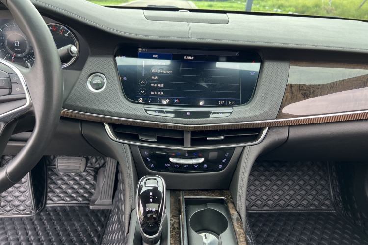 Used Cadillac CT6 2021 28T Luxury Version Interior 4