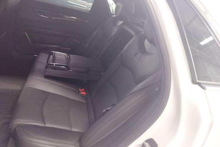 Used Cadillac CT6 2021 28T Luxury Version Interior 4