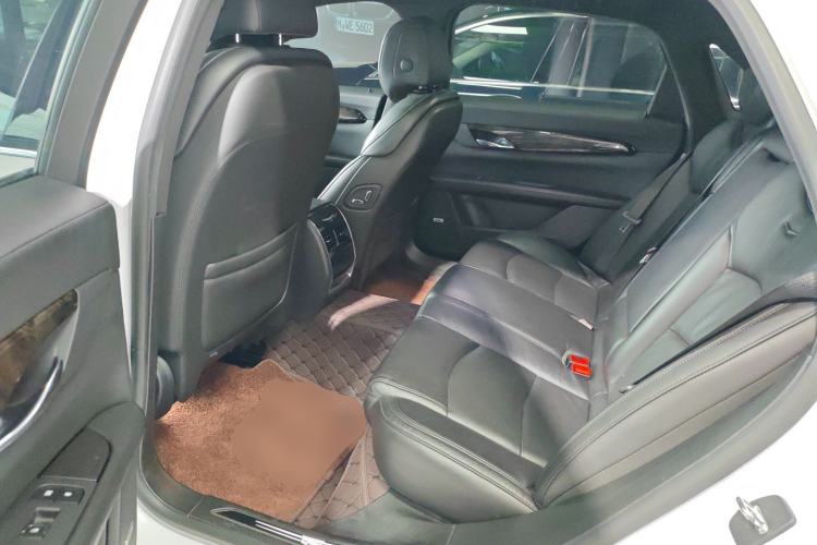 Used Cadillac CT6 2021 28T Luxury Version Interior 4