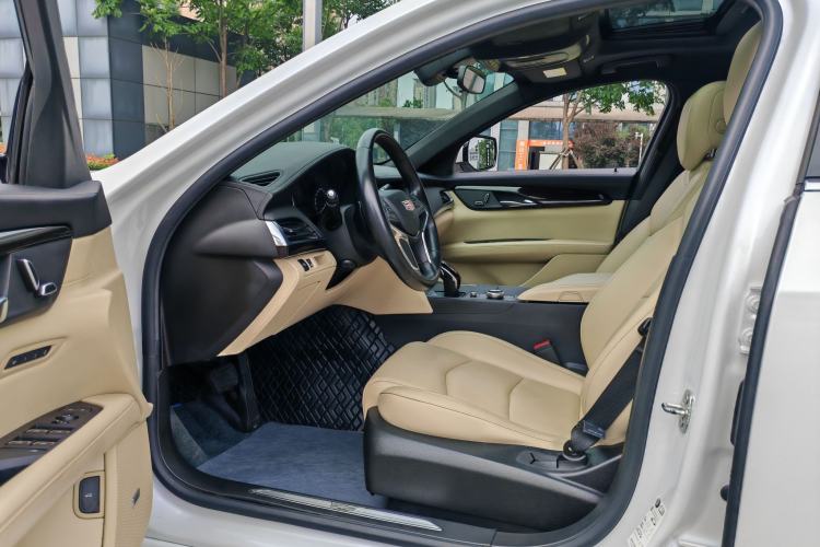 Used Cadillac CT6 2021 28T Fashion Edition Interior 4