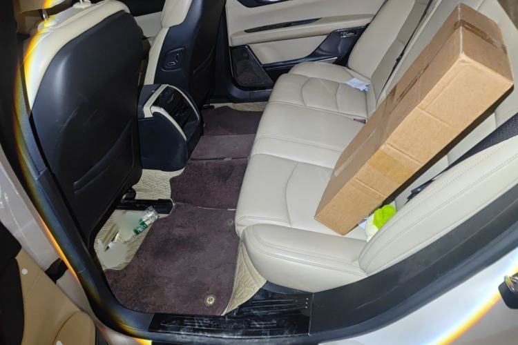 Used Cadillac CT6 2021 28T Fashion Edition Interior 4