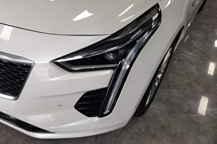 Used Cadillac CT6 2021 28T Luxury Version Left Front Headlight