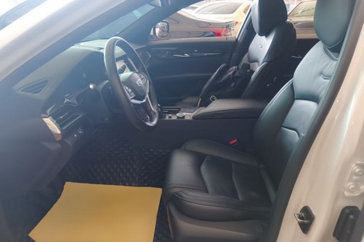 Used Cadillac CT6 2021 28T Luxury Version Left Front Seat