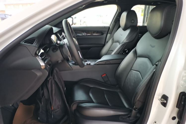 Used Cadillac CT6 2021 28T Luxury Version Left Front Seat