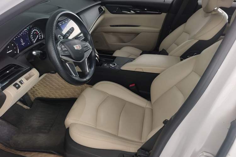 Used Cadillac CT6 2021 28T Fashion Edition Left Front Seat