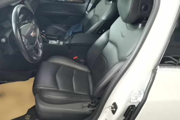 Used Cadillac CT6 2021 28T Luxury Version Left Front Seat