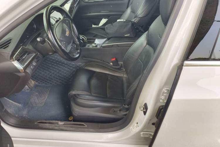 Used Cadillac CT6 2021 28T Luxury Version Left Front Seat