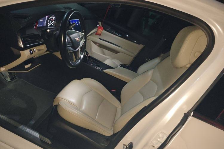 Used Cadillac CT6 2021 28T Fashion Edition Left Front Seat