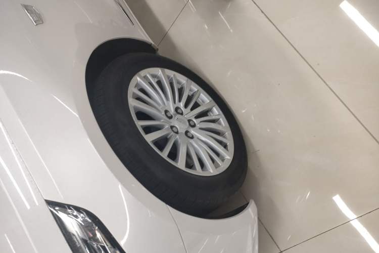 Used Cadillac CT6 2021 28T Luxury Version Left Front Wheel Hub