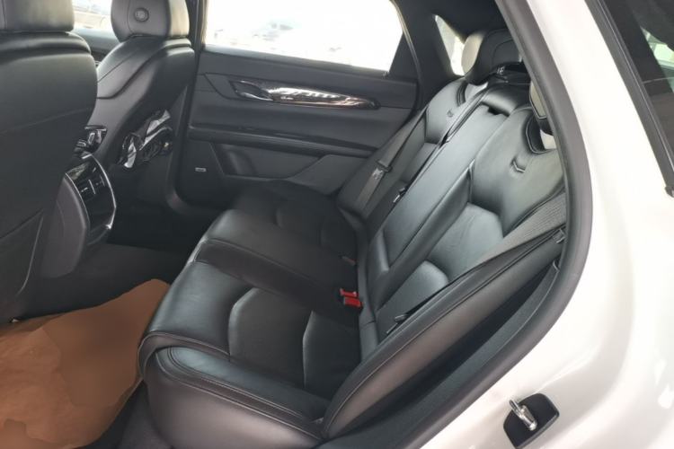 Used Cadillac CT6 2021 28T Luxury Version Left Rear Seat