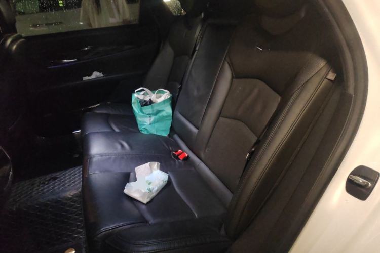 Used Cadillac CT6 2021 28T Luxury Version Left Rear Seat