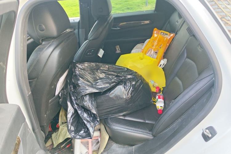 Used Cadillac CT6 2021 28T Luxury Version Left Rear Seat
