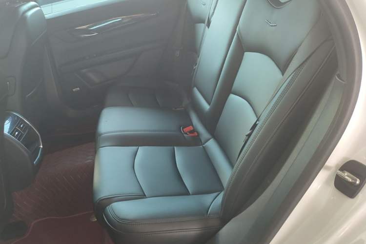 Used Cadillac CT6 2021 28T Elite Edition Left Rear Seat