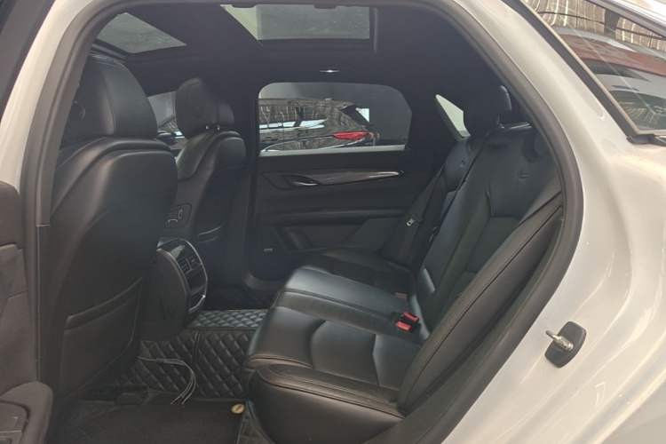 Used Cadillac CT6 2021 28T Elite Edition Left Rear Seat