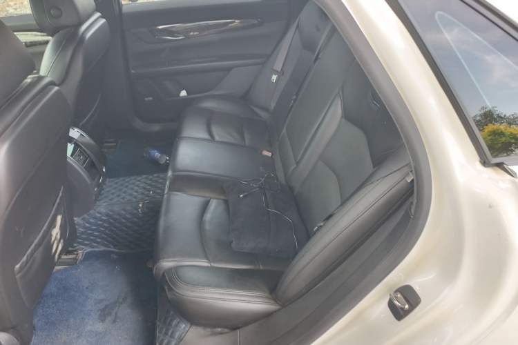 Used Cadillac CT6 2021 28T Luxury Version Left Rear Seat