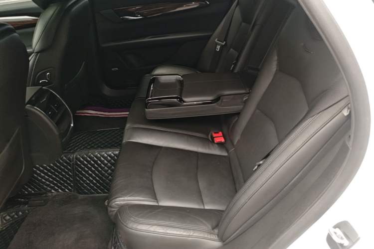 Used Cadillac CT6 2021 28T Elite Edition Left Rear Seat