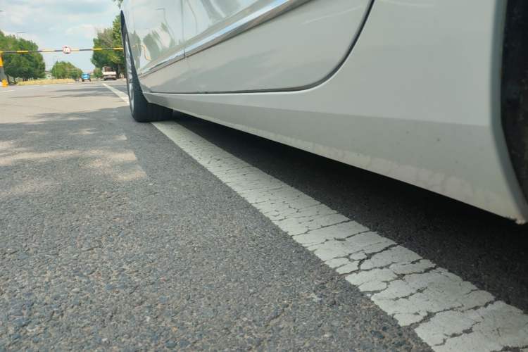 Used Cadillac CT6 2021 28T Luxury Version Left Side Sill