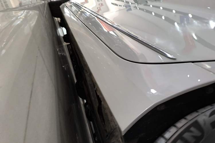 Used Cadillac CT6 2021 28T Elite Edition Left Side Sill