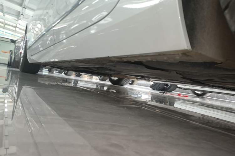 Used Cadillac CT6 2021 28T Elite Edition Left Side Sill