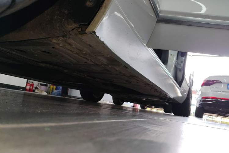 Used Cadillac CT6 2021 28T Luxury Version Left Side Sill
