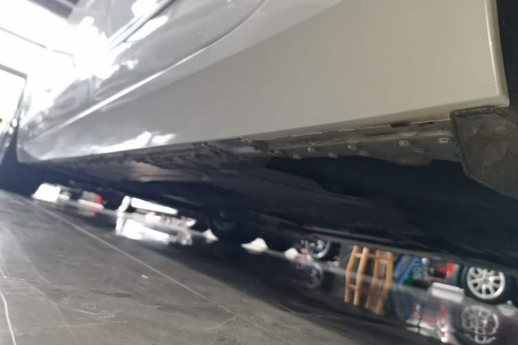 Used Cadillac CT6 2021 28T Luxury Version Left Side Sill