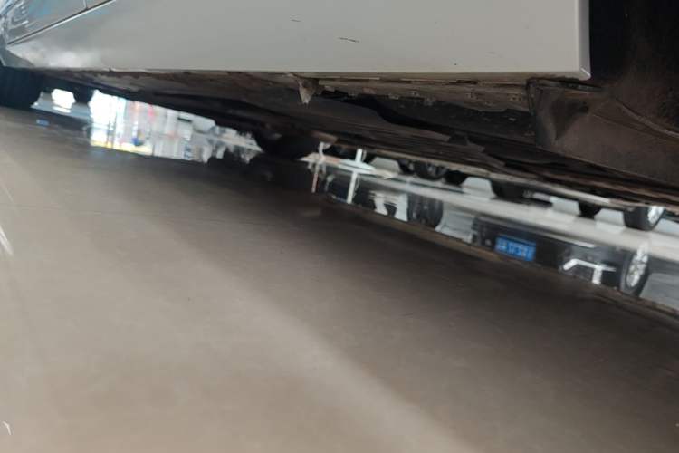 Used Cadillac CT6 2021 28T Elite Edition Left Side Sill