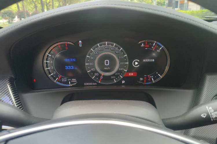 Used Cadillac CT6 2021 28T Luxury Version Odometer Close Up