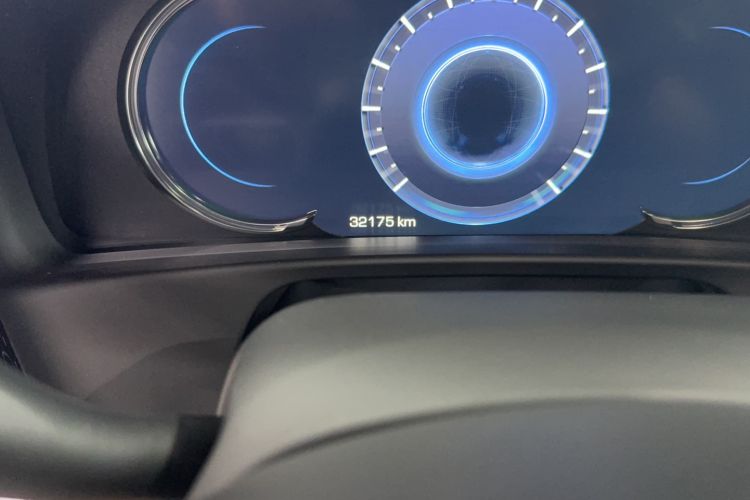 Used Cadillac CT6 2021 28T Luxury Version Odometer Close Up