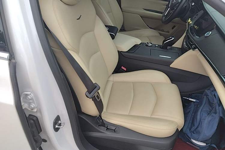 Used Cadillac CT6 2021 28T Fashion Edition Right Front Seat