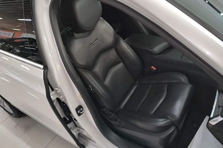 Used Cadillac CT6 2021 28T Elite Edition Right Front Seat