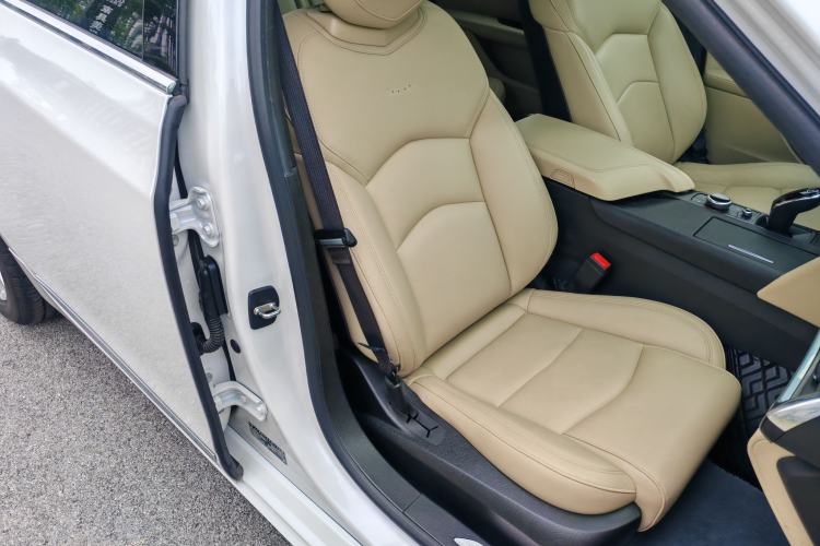 Used Cadillac CT6 2021 28T Fashion Edition Right Front Seat