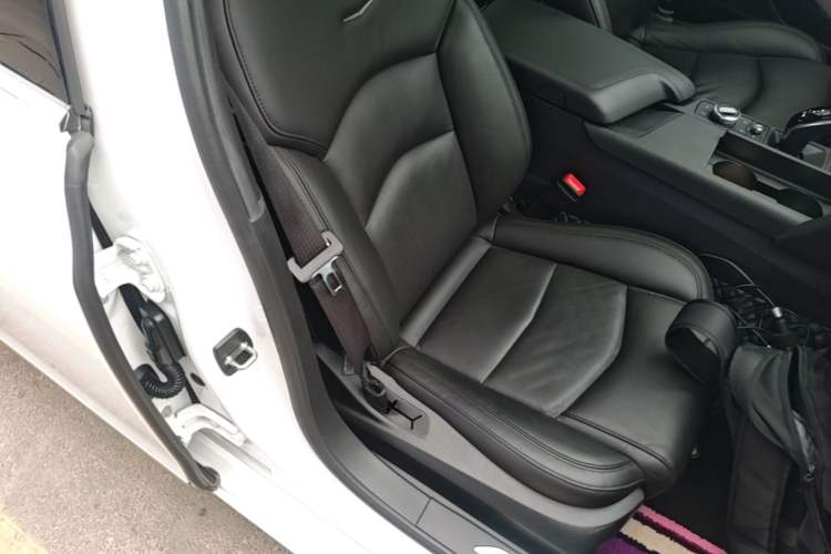 Used Cadillac CT6 2021 28T Elite Edition Right Front Seat