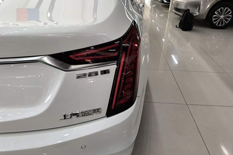 Used Cadillac CT6 2021 28T Elite Edition Right Rear Taillight