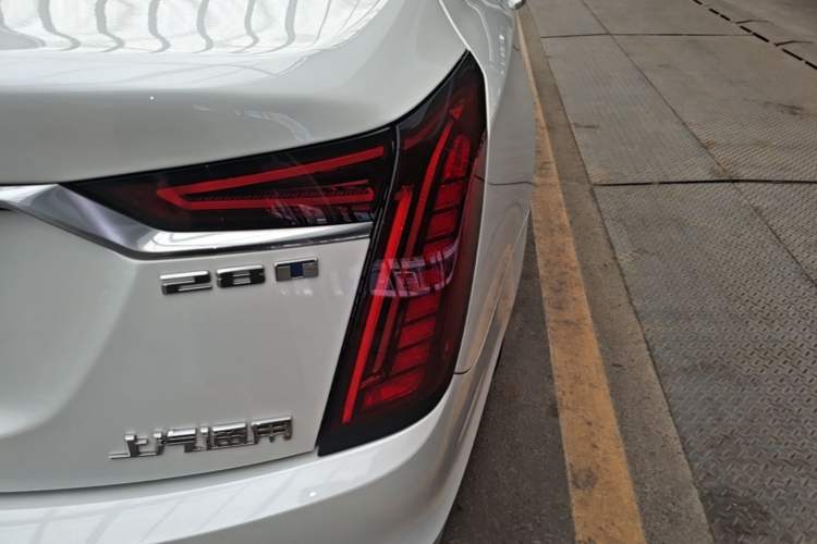Used Cadillac CT6 2021 28T Elite Edition Right Rear Taillight