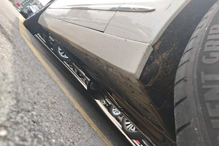 Used Cadillac CT6 2021 28T Fashion Edition Right Side Sill
