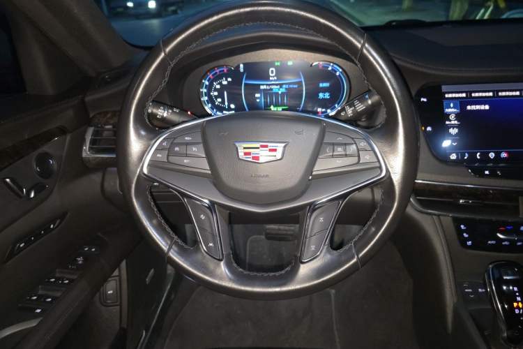 Used Cadillac CT6 2021 28T Luxury Version Steering Wheel