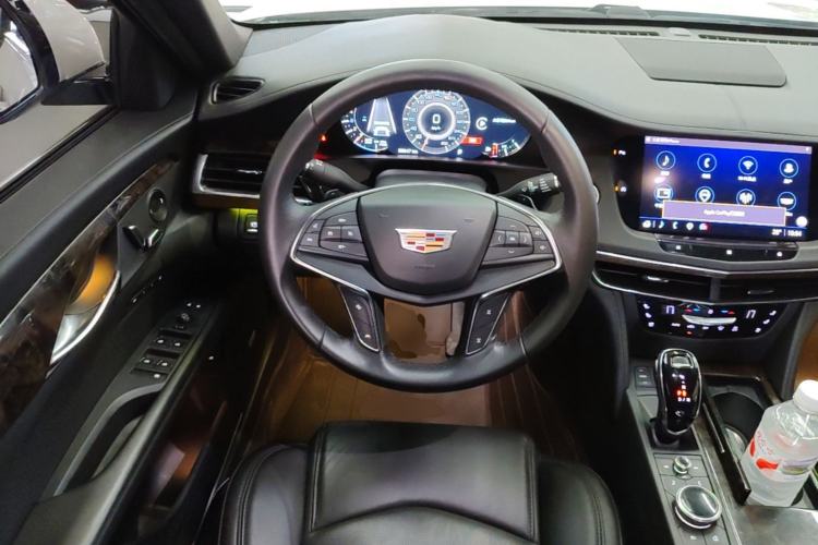 Used Cadillac CT6 2021 28T Luxury Version Steering Wheel