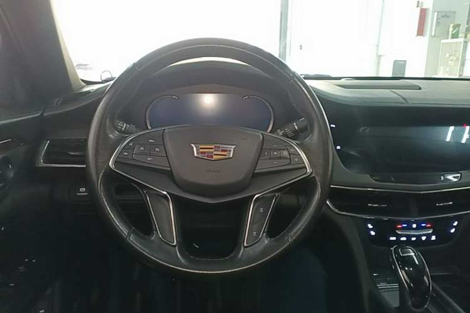 Used Cadillac CT6 2021 28T Elite Edition Steering Wheel