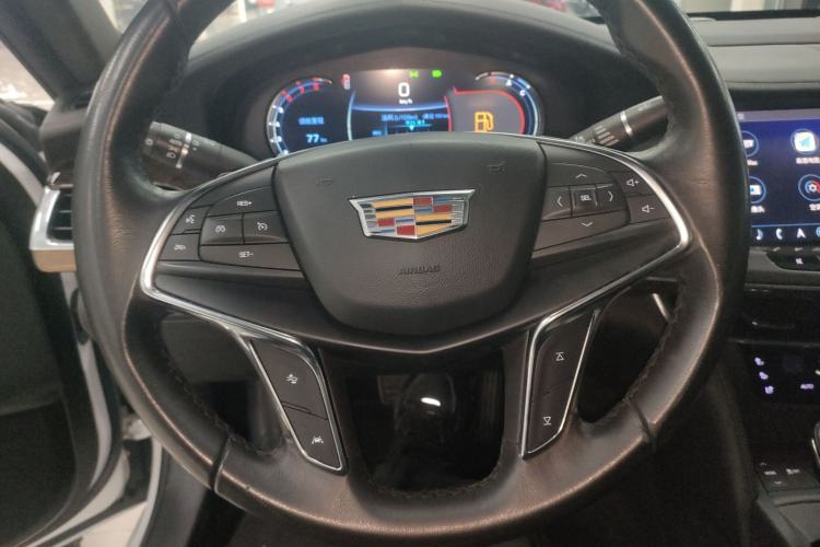 Used Cadillac CT6 2021 28T Luxury Version Steering Wheel