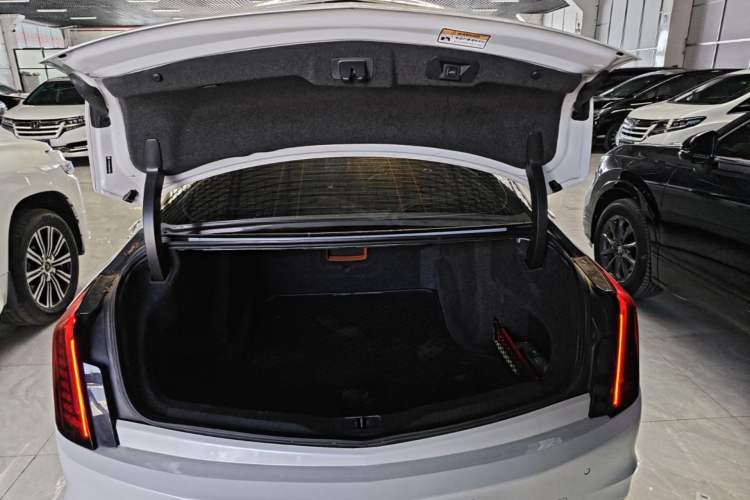 Used Cadillac CT6 2021 28T Luxury Version Trunk