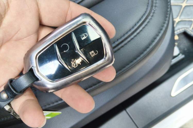 Used Cadillac CT6 2021 28T Luxury Version Vehicle Key