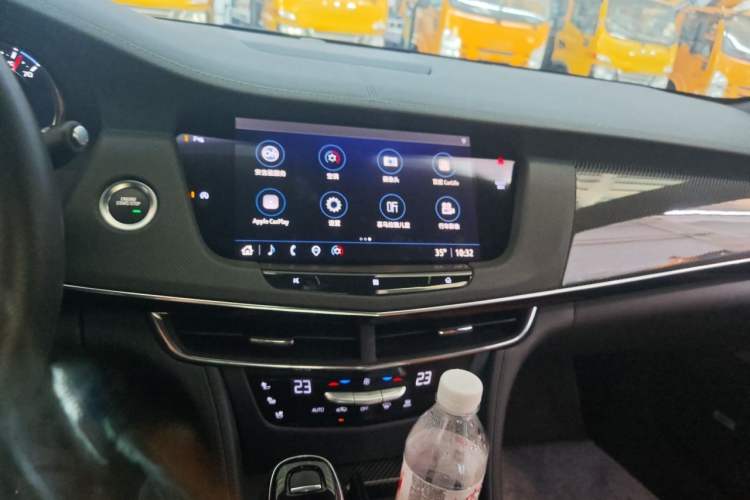 Used Cadillac CT6 2022 28T Luxury Edition Audio And AC Panel
