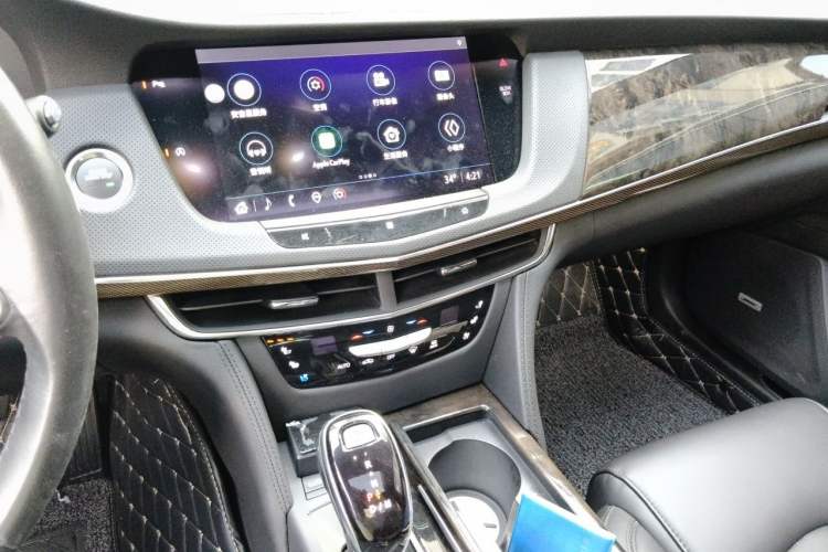 Used Cadillac CT6 2022 28T Luxury Edition Audio And AC Panel