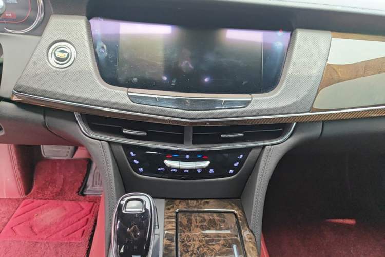 Used Cadillac CT6 2022 28T Luxury Edition Audio And AC Panel