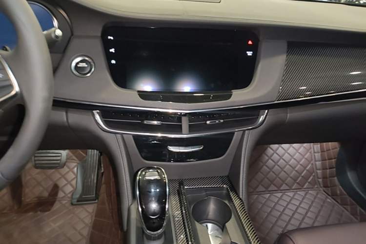 Used Cadillac CT6 2022 28T Prestige Edition Audio And AC Panel