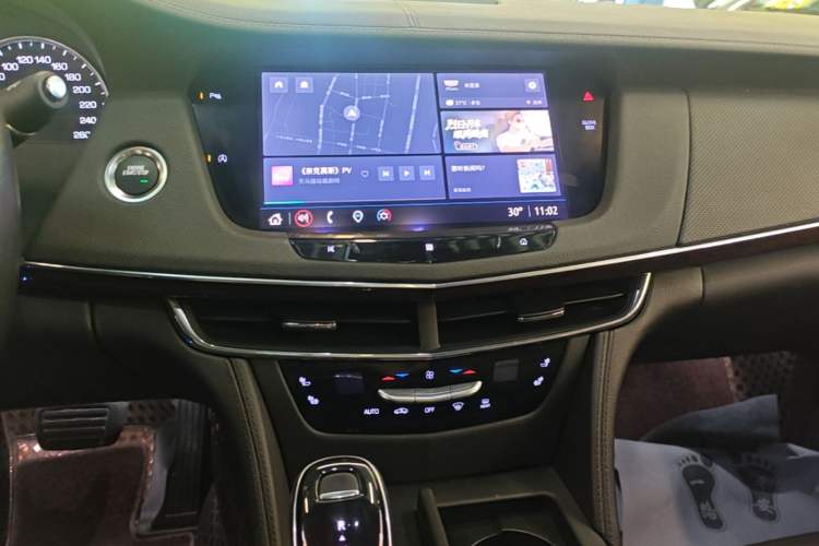 Used Cadillac CT6 2022 28T Fashion Edition Audio And AC Panel