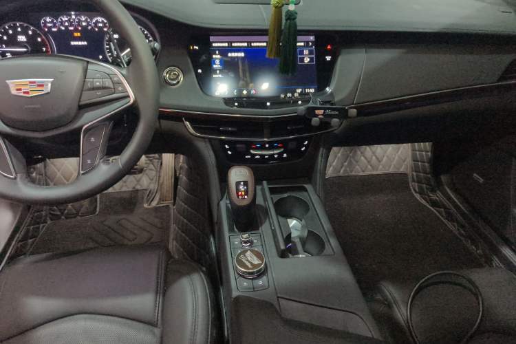 Used Cadillac CT6 2022 28T Luxury Edition Audio And AC Panel