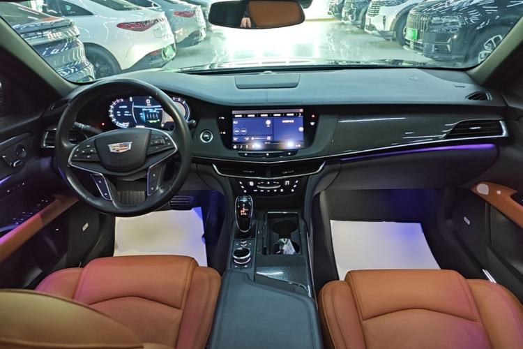 Used Cadillac CT6 2022 28T Luxury Edition Center Console